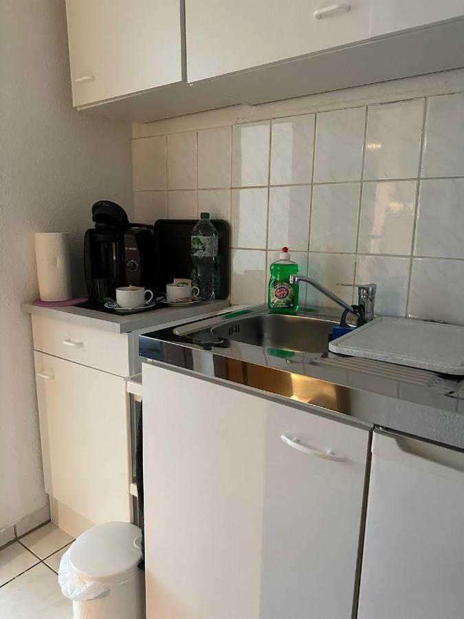 Jasmin'S Apartment Krefeld Dış mekan fotoğraf